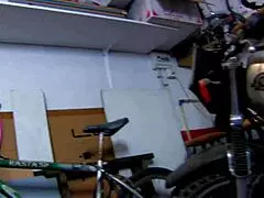 अलीना रोज़ की बिना बाल चूत मॉन्स्टर लंड राइडिंग से गैप हो गई काउगर्ल डीपथ्रोट