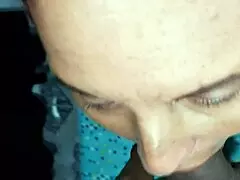 Moden frister med stesønnens kuk