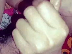 Hey, that desi asian mature woman got fucked home alone with a hot blowjob