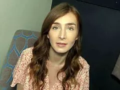 Katie cooper found a bbc in the hotel lobby for a wild night 😜