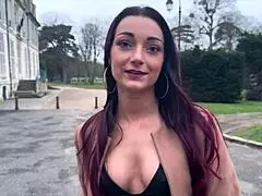 Angela Jolie craves intense oral action on her pussy in lingerie