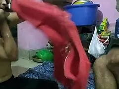 Mature Indian MILF Enjoys Hardcore Anal and Doggystyle Creampie.