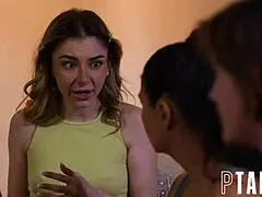 Student Gives Amazing Bj In Dorm Room