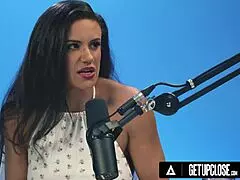 up close interview on how women orgasm with penny barber solo