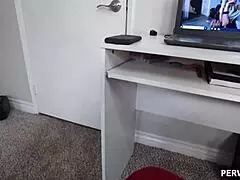 อะลิกซ์ ลินซ์ในเรื่องครอบครัว