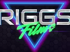 The horny housewife loves the big cock of the bodybuilder