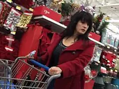 Hidden Cam: Is This Mom Shopping or Teasing Us?