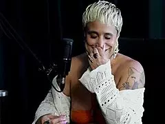 Just Joana shares her sexy outdoor bisexual adventures