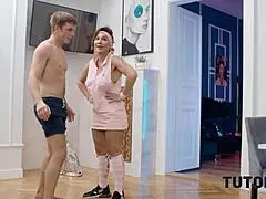 Tutor4k takes you into wild jungles of steamy outdoor lessons.