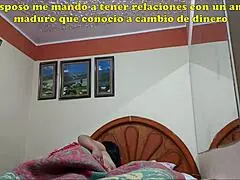 Ektemann Tilbyr Meg som Hore til Moden Tjukk Venn for Økonomisk Hjelp