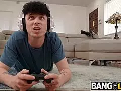 Wow! Beautiful Stepmom Excels At Pleasing Stepson With Blowjobs And Wet Pussy!