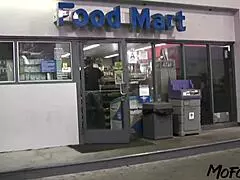 Dobim mokro deepthroat in anal od tastarja z velikim kurcem