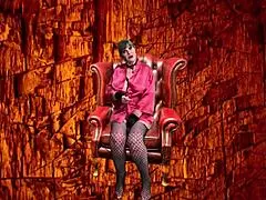 Granny Peggy Sue Cums Hard