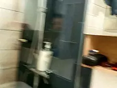 شقراء فرنسية هاوية بلينجيري كعب وجوارب تفرش بألعاب جنسية