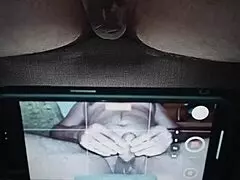 European Mature Cums Loudly In Bedroom