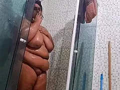 hey stepmom, so horny she sends squirt vid to stepson... unreal