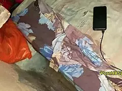 स्टार्क अपनी प्रिटी को मॉन्स्टर लंड से बिना रहम चोदता है