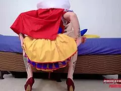 स्नो व्हाइट मीट्स बिग बैड वोल्फ्स जायंट डिक फॉर रिवेंज ऑन ग्रैंडमा विथ क्रिस बाथोरी एंड फ्रोटिन्हा