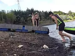 मैं इतनी परेशान हूँ, सौतेली माँ के सूटर से चोदवाती और फैमिली से पकड़ी गई