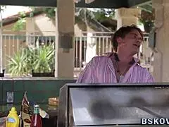 man, that busty milf's feet get worshipped before she gets throated