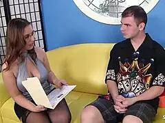 Curvy big tits nympho glasses mein huge cock guy ko job interview pe rough doggy ke liye seduce karti hai