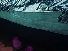 मोटी लैटिना लड़की को रिलैक्सिंग मसाज दे रहा हूँ