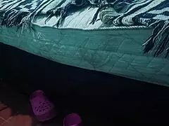 मोटी लैटिना लड़की को रिलैक्सिंग मसाज दे रहा हूँ