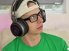 BRITISH MILF IN HARDCORE COWGIRL AND DOGGYSTYLE