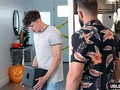 Ladies SWAP FAMILY Halloween BOXES at the party