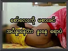 i lick my girlfriend's pussy on the bed