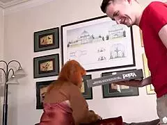 ميلف بزاز كبيرة تركب كاوغيرل ودوجي بلهيب في مشهد AgedLove