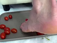 I Trample Tomatoes With My Feet