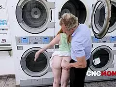 i experienced freeuse in laundromat with aria valencia and summer hart as cnc mom