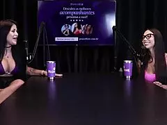 Didy Reis had her life changed by TANTRIC MASSAGE, now loves WOMEN'S ORAL and CRAZY FETISHES