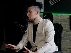 Redhead swinger explains massage foreplay for intense squirting