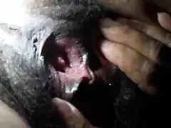 Watch this mature wife masturbate her big pussy 😍