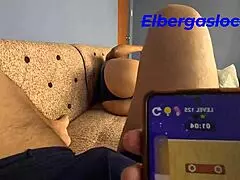 Pretty Girl Gives Blowjob To Focus On Her Tight Pussy