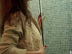 reina pornero takes a SEXUAL SHOWER on xczech com
