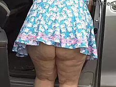 look at this dripping wet pussy squirting?