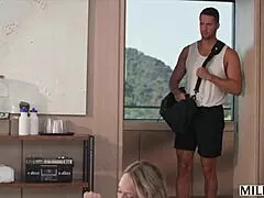 fit blonde crystal clark shows stud who's in charge