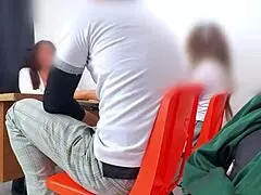 maestra mexicana poniendo examen extraordinario a estudiantes en el salon, hay otra manera de pasar maestra les pide cuerpo para pasar la materia, i mean, it's so taboo