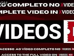 geme baixinho comendo a mae milf do meu melhor amigo na casa dele gratis