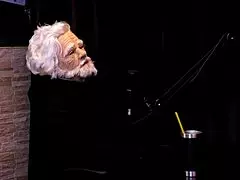 i wouldn't date oruam, he dated some famous people and showed their tits - belinha baracho