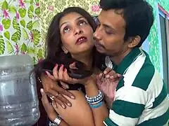 Fuck best friend's sexy Indian wife in kitchen while cooking