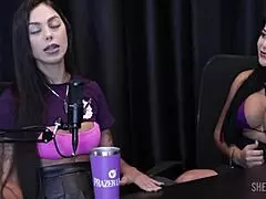 Compilados da Renatinha Melo cast com Tifany Rocha e Didy Reis - parte 1, watch on Sheer Red.