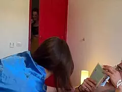 Sally et Jade Deux Bombes Veulent de la Bite!