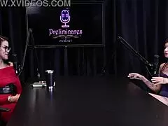 Annie Clementine Mengusik Podcast Sama Bia Panas