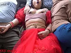 Desi step mom sex in Hindi with massage