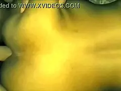 Claudia luden får røven kneppet og slapper af