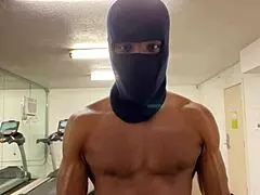 Work Out Biceps to Lift Ladies During Sex!